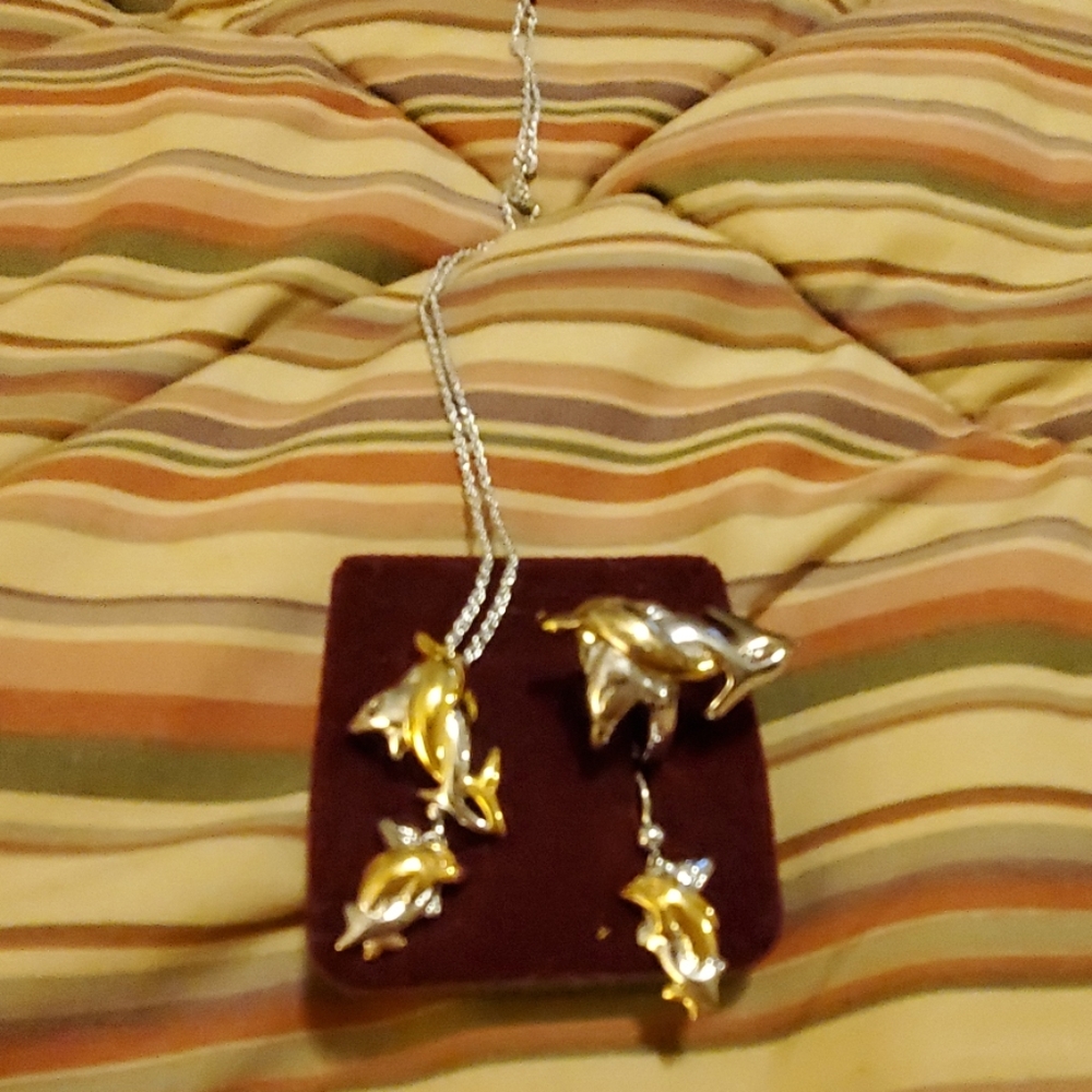 Dolphin jewelry set